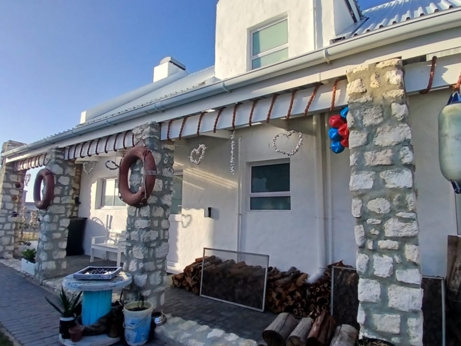 3 Bedroom Property for Sale in Struisbaai Western Cape